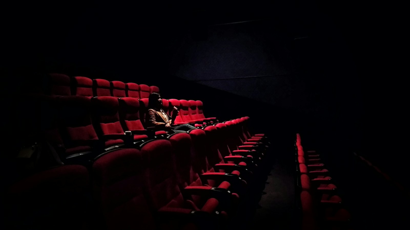 Tuščia kino salė